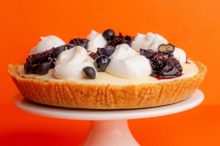 Butter Cake Shop Book exclusive experiences with Foodie 768x512