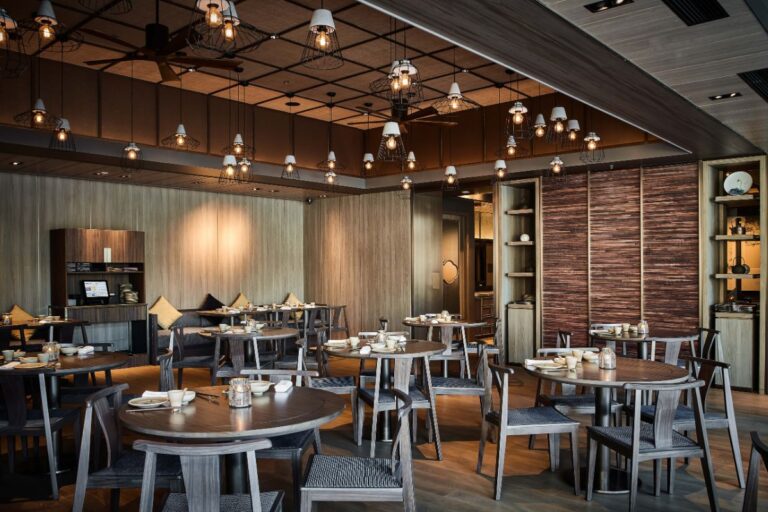 Canton Bistro Book exclusive experiences with Foodie 768x512