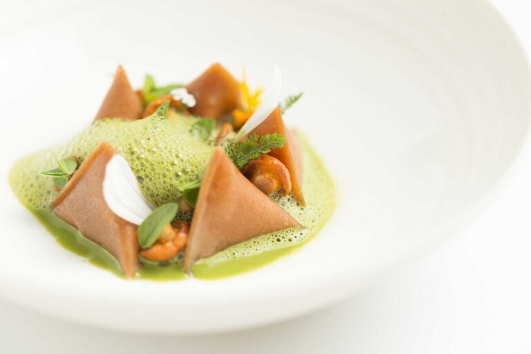 Cristal Room by Anne Sophie Pic Book exclusive experiences with Foodie 768x512