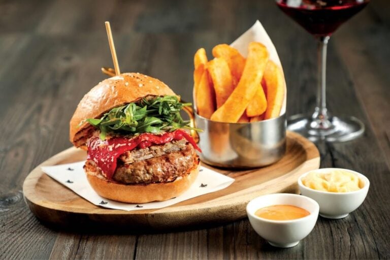 FLINT Book exclusive experiences with Foodie 768x512