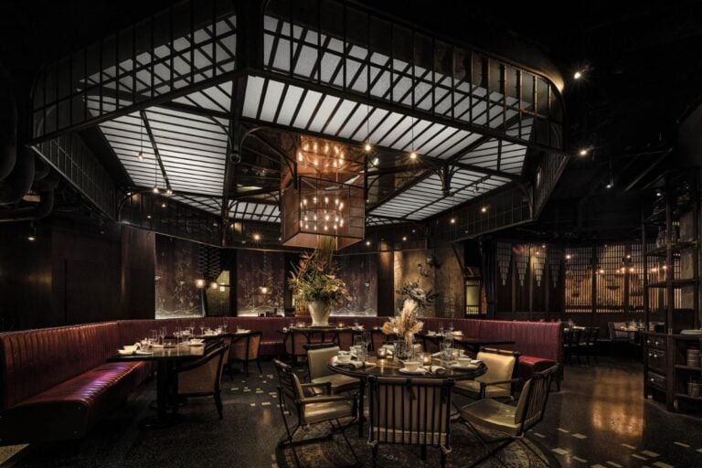Mott 32 Book exclusive experiences with Foodie 768x512