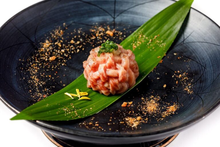 Shiro Book exclusive experiences with Foodie 768x512