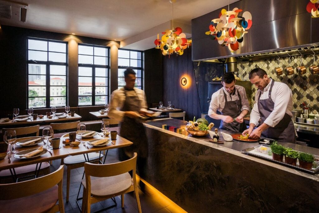Foodie and Braci, Hong Kong