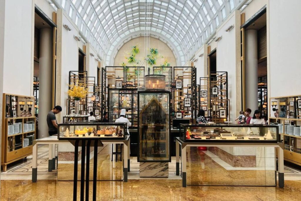 Foodie and Colony, Hong Kong