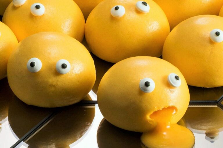 Instagrammable desserts Hong Kong YUM CHA