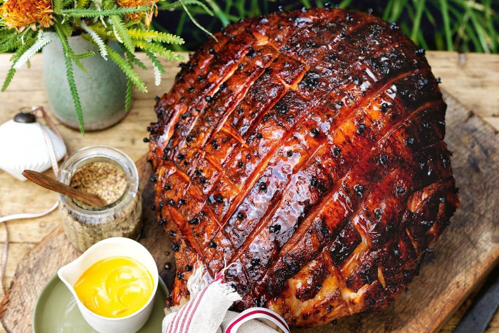 Honey glazed ham by TM Eats