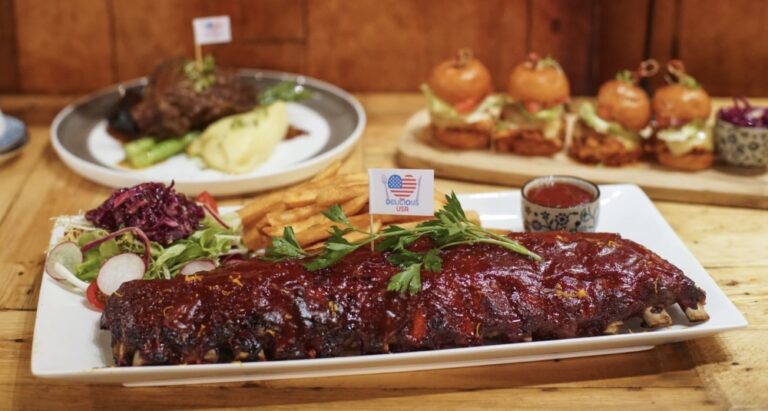 Foodie and , Hong Kong