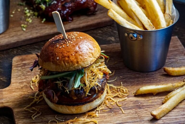 Three Blind Mice to Serve Up Their Final Meal Foodie and , Hong Kong