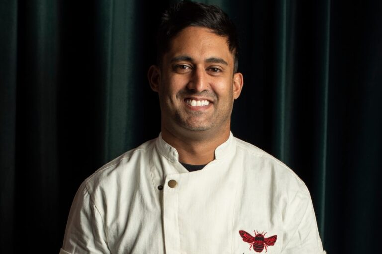 Amir Javaid Socio bar