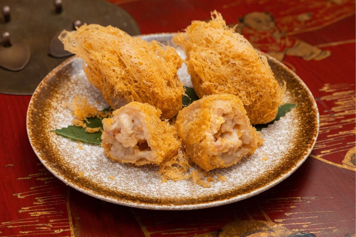 Steaming baskets of dim sum ready for a Hong Kong feast