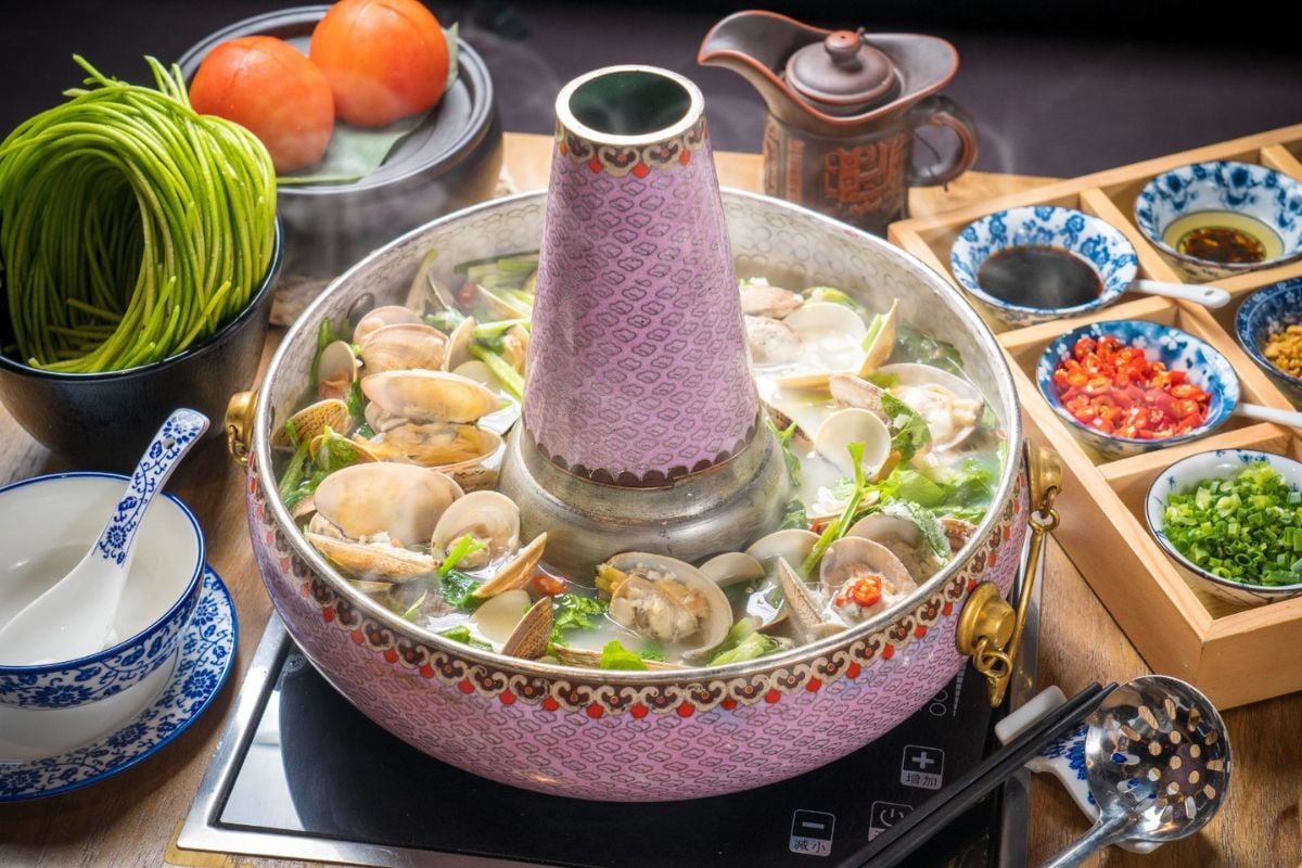 Tasty Hotpot Palace serves the luxury side of hotpot in HK