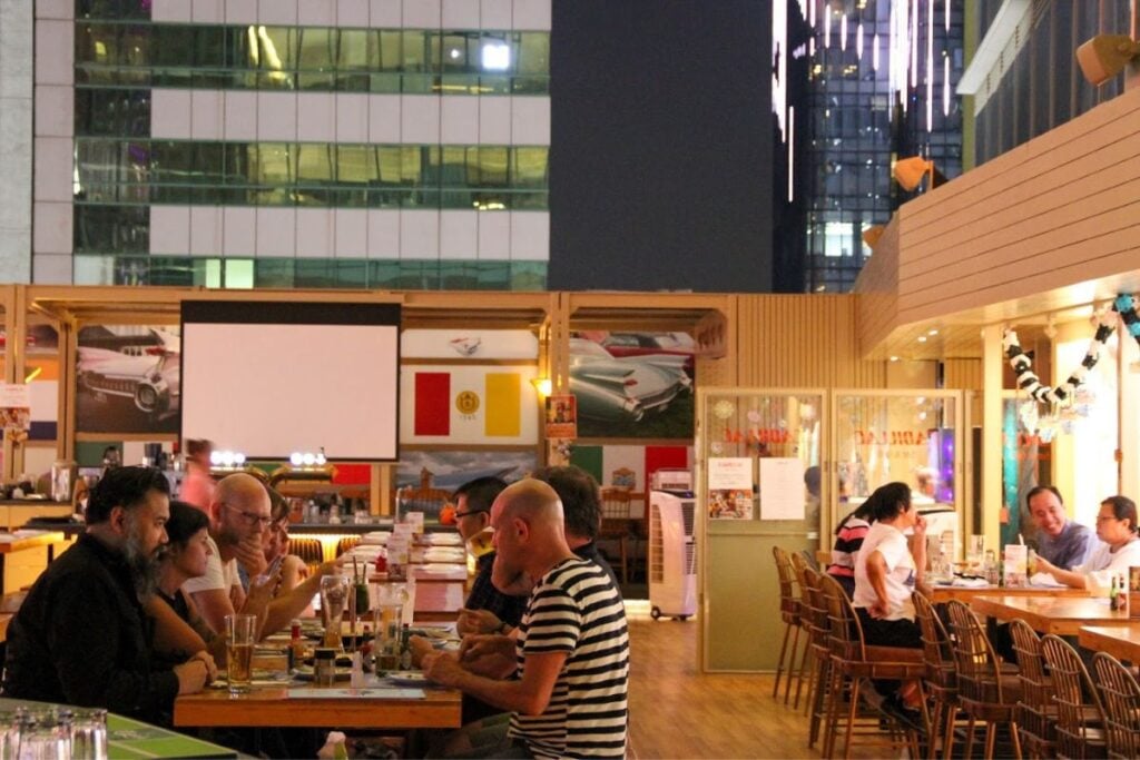The best places to drink tequila and mezcal in Hong Kong 5 best places drink tequila mezcal Hong Kong Cadillac bar & grill