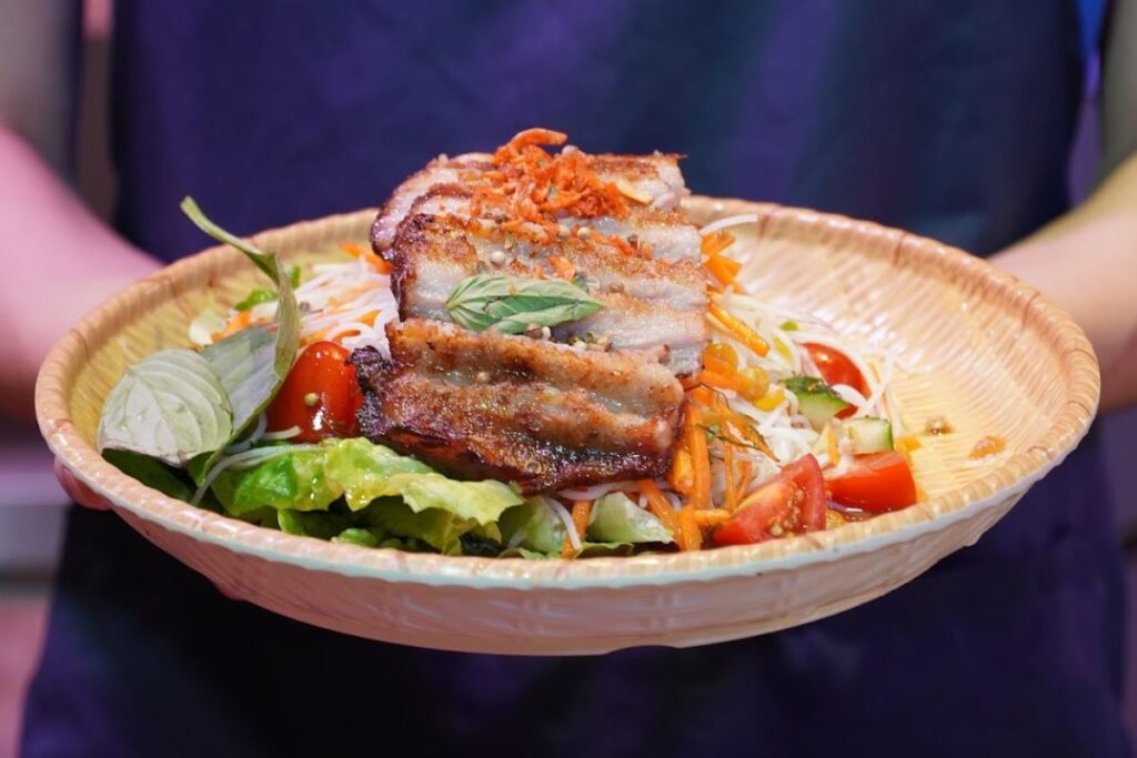 best restaurants for lunch in Central