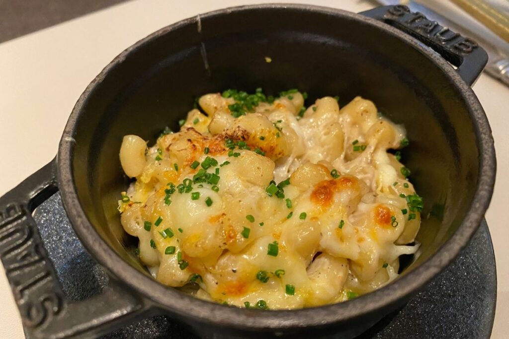 VOON review: chef Edward Voon brings his Singaporean flair to Kennedy Town 3 mud crab macaroni VOON review