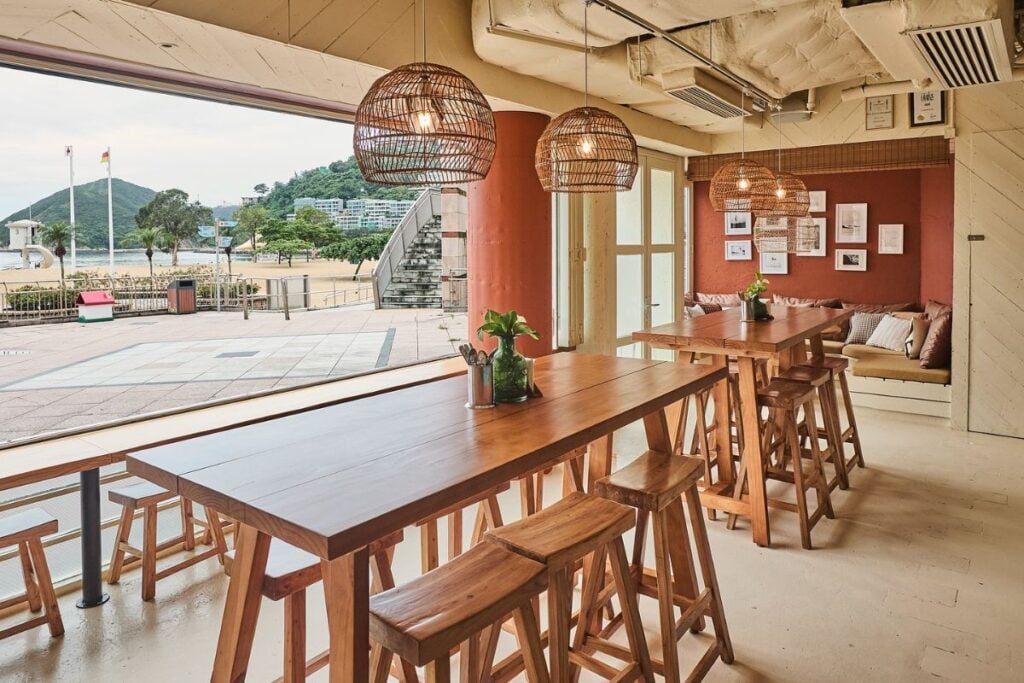 best restaurants in Repulse Bay Limewood interior