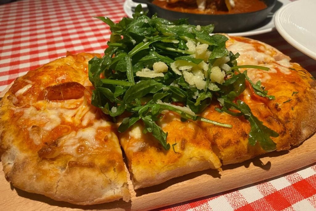 pepperoni pizza The Lasagna Factory review