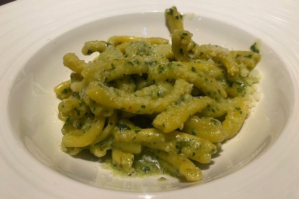 strozzapreti pesto The Lasagna Factory review