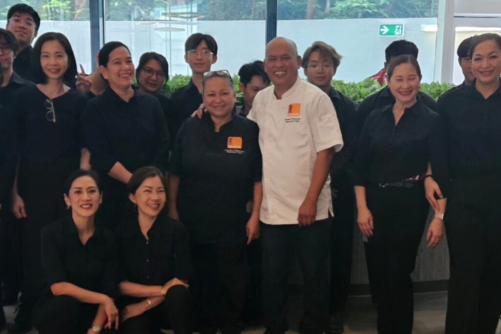 Delicious Catering HK team