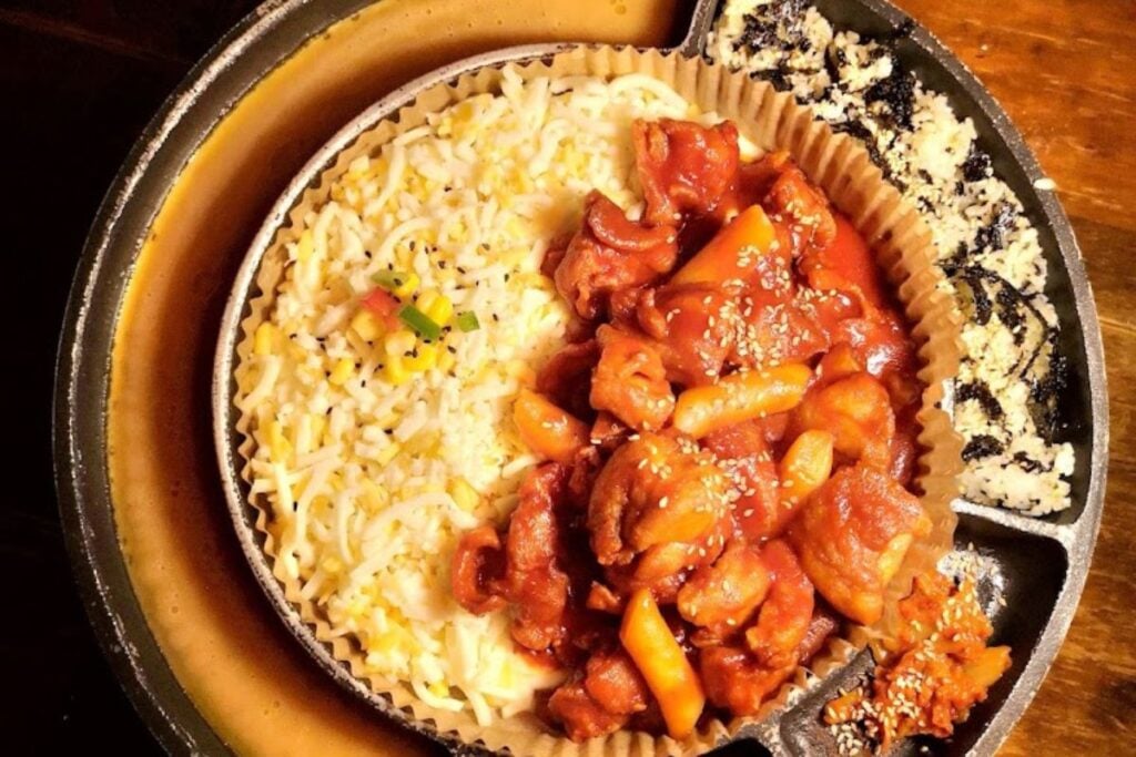 The best restaurants in Mong Kok, Hong Kong’s busiest commercial district 2 Outdark The best restaurants Mong Kok