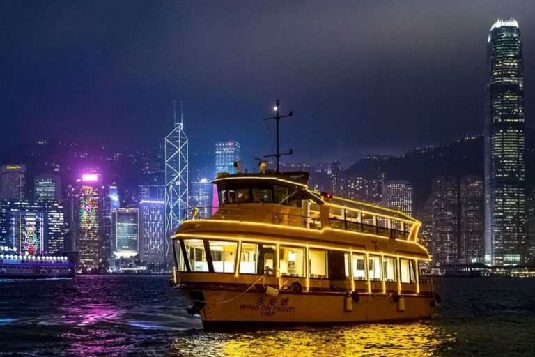 Victoria Harbour nighttime drinks cruise
