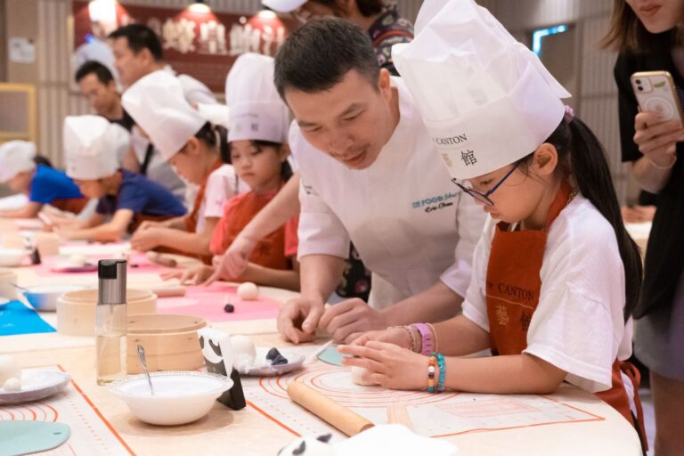 The Food Story “Bond & Bite” family series Art of Canton