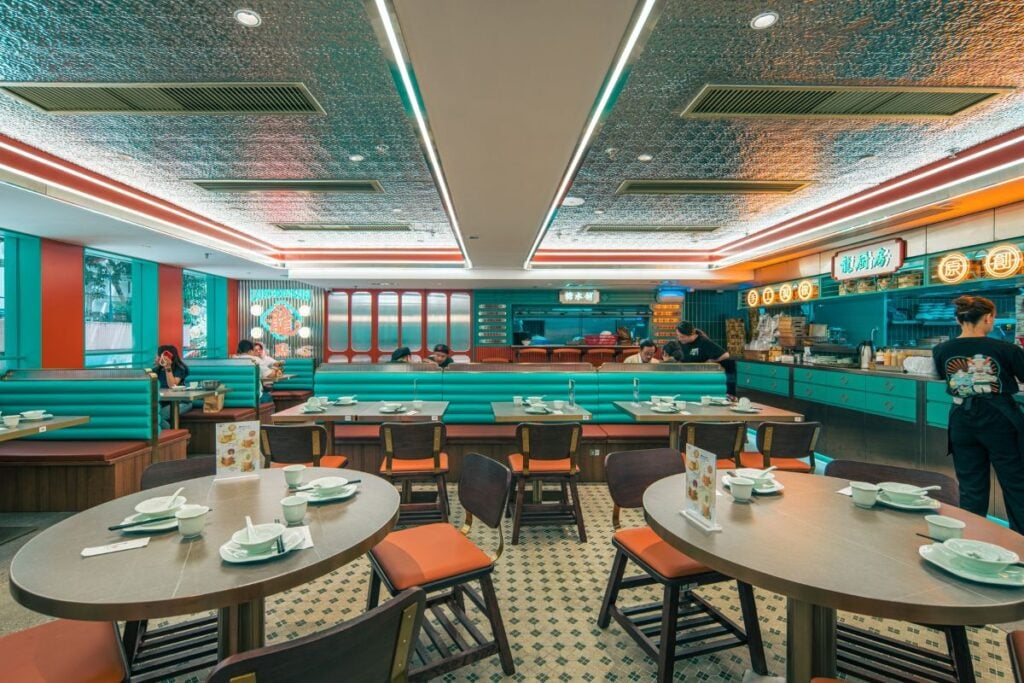 Hong Kong tourists dining 2026 Lung Dim Sum restaurant interior