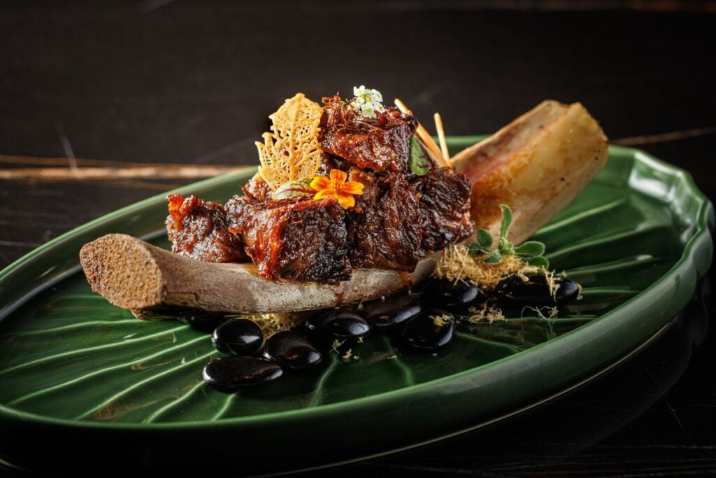 The 32 best restaurants in Hong Kong to try in 2026, from casual to fancy-dining 32 32 best restaurants Hong Kong Mott 32