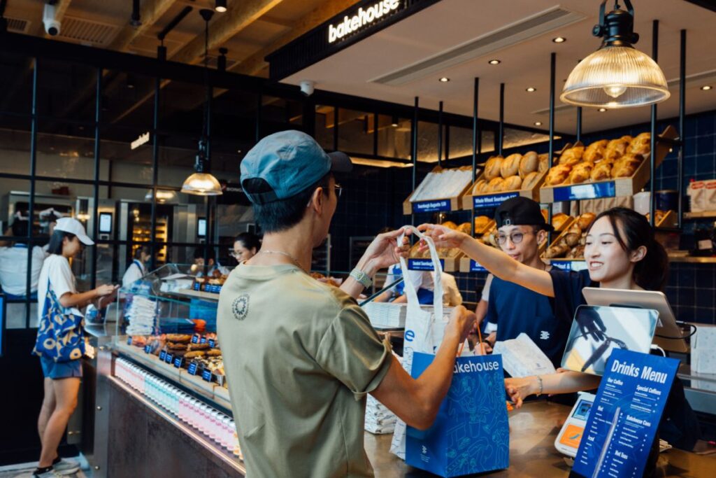 egg tarts economy hong Kong Bakehouse