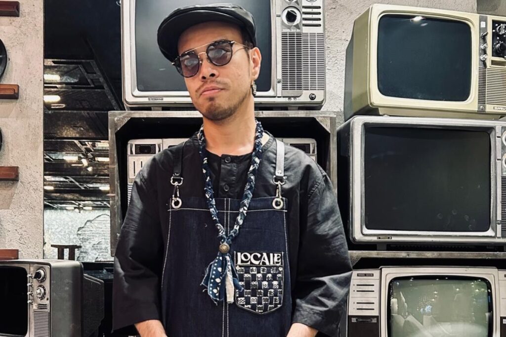 Jase Ho Locale bar cocktail singer