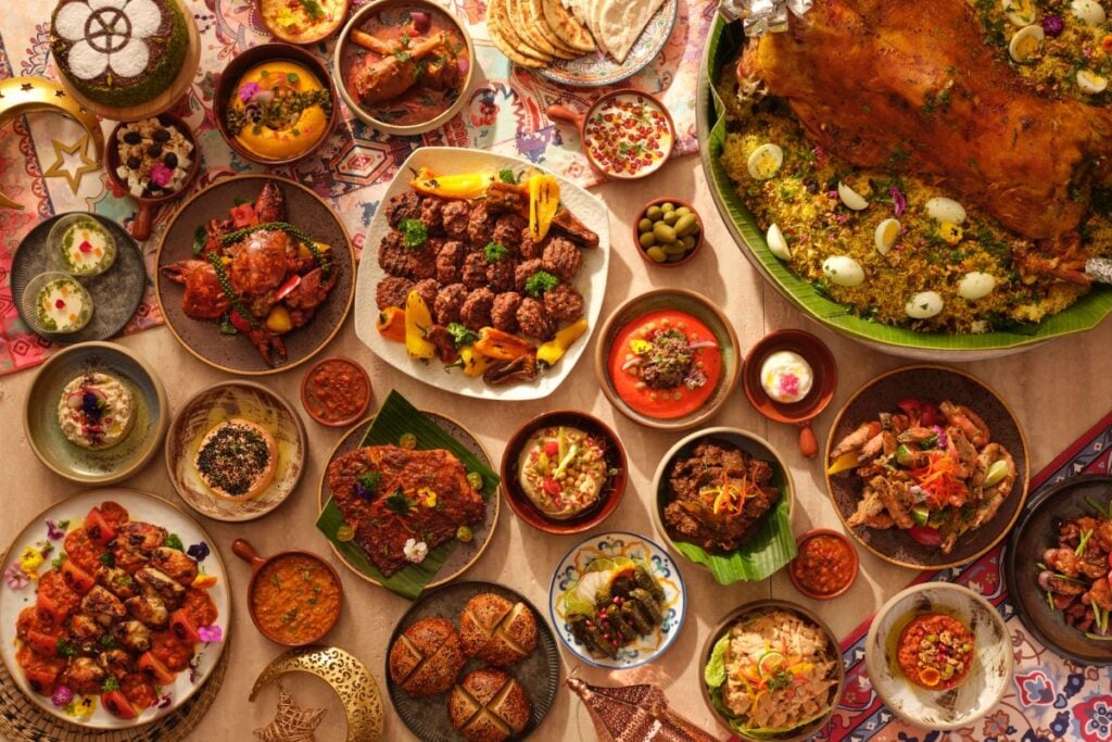 Kowloon Shangri-La kicks off Ramadan with returning halal dinner buffet till Mar. 22 Kowloon Shangri-La Ramadan Halal dinner buffet