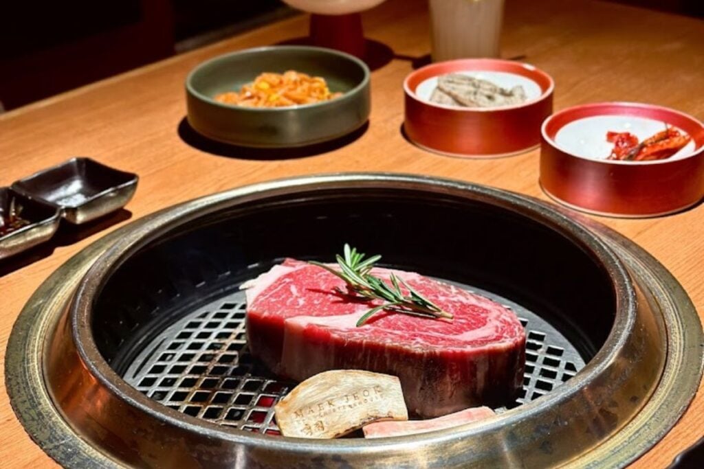 The best Korean restaurants in Hong Kong, when you’re dreaming of banchan, bibimbap, & bulgogi 20 MAEK JEOK The best Korean restaurants in Hong Kong