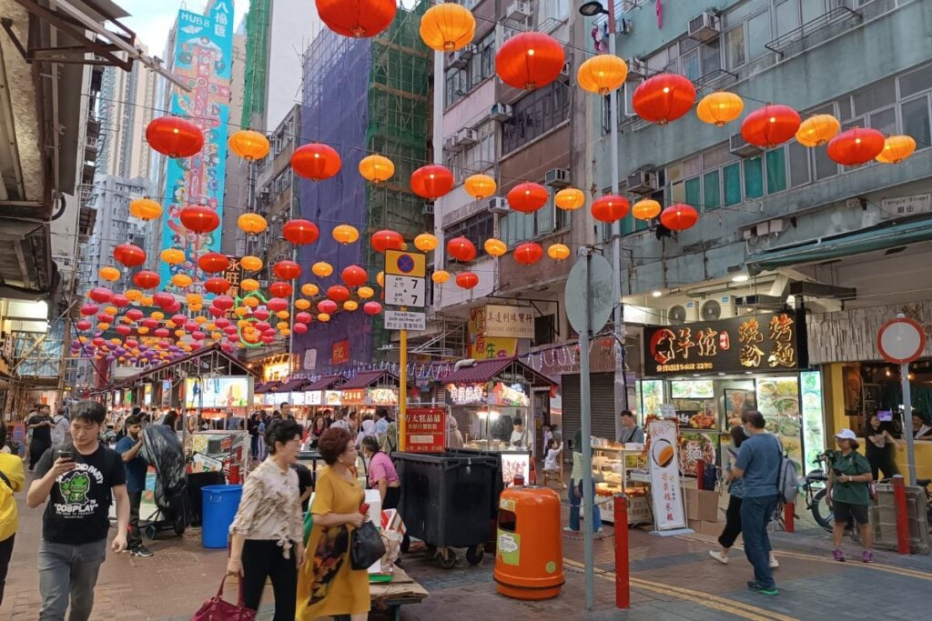 Hong Kong night market future Temple Street