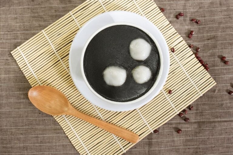 Hong Kong best traditional Cantonese dessert shops Fook Yuen