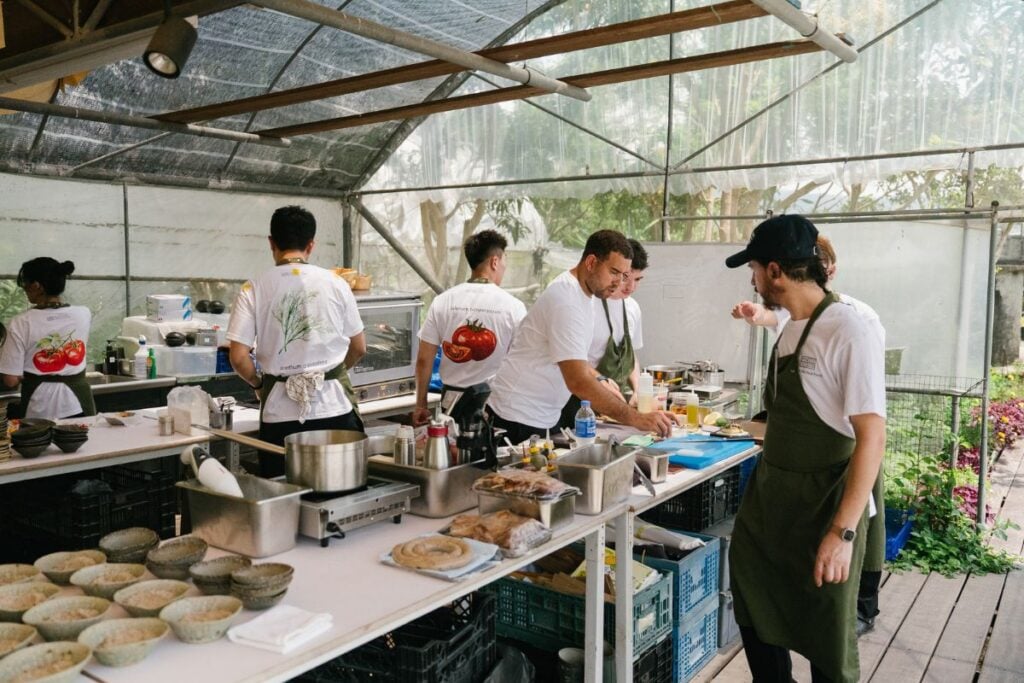 Feuille third anniversary table to farm lunch May