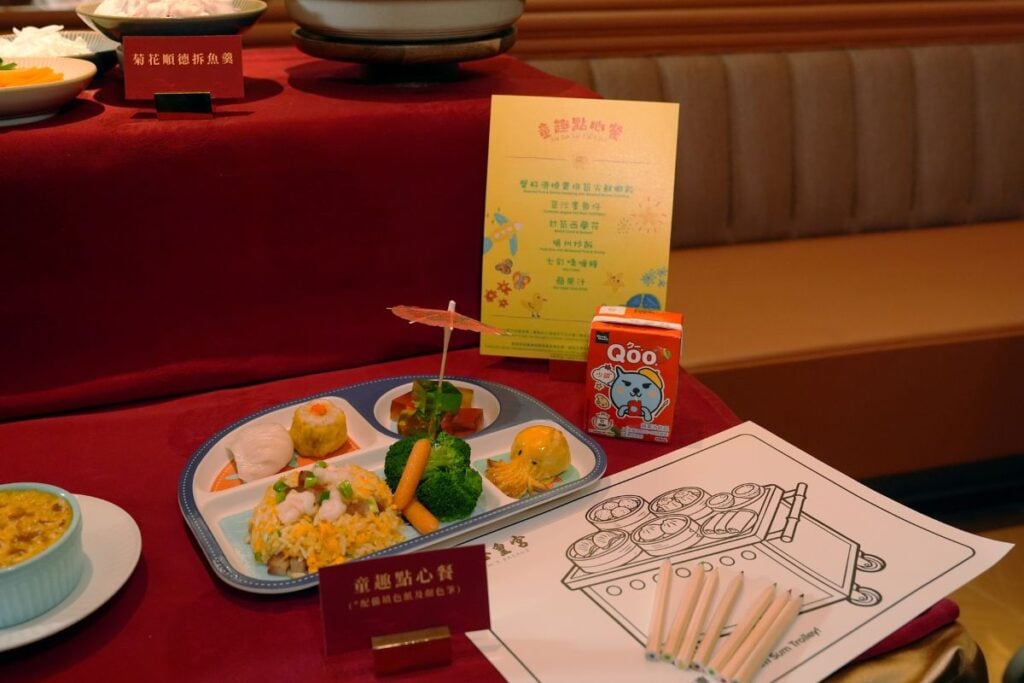 The top family-friendly restaurants in Hong Kong to keep kids happy 10 Maxim’s Palace The best family-friendly restaurants in Hong Kong