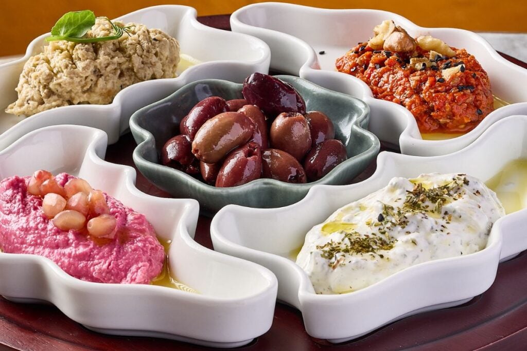 best restaurants in Discovery Bay ONA mezze