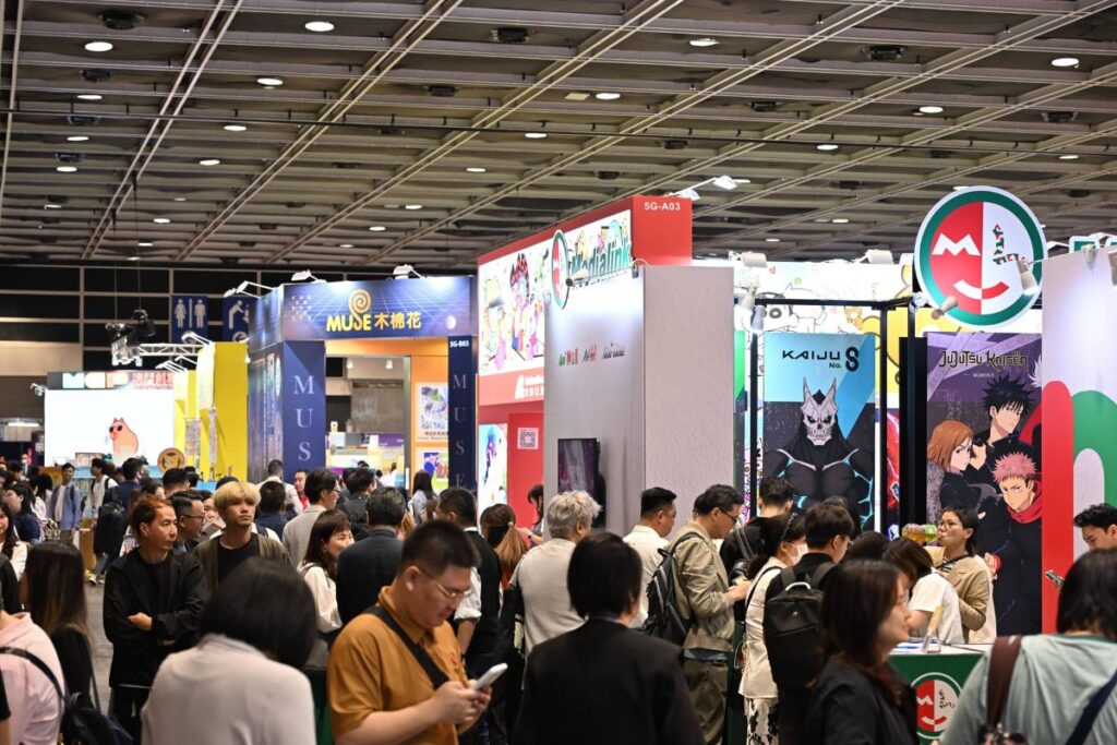 HKTDC Hong Kong International Licensing Show returns Apr. 27-29, highlighting the growing intersection of IP and F&B sector HKTDC Hong Kong International Licensing Show on the floor