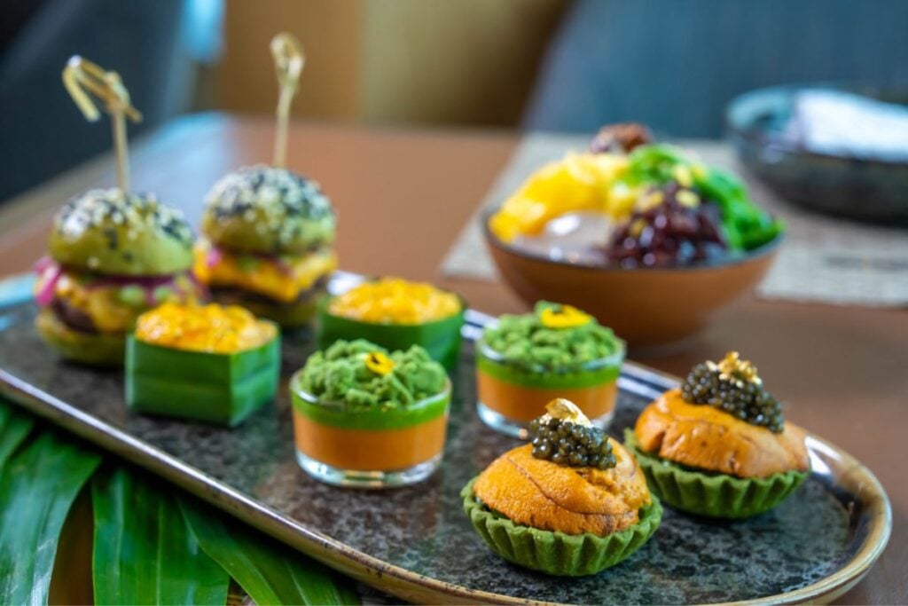 The best spots for afternoon tea in Hong Kong in 2026, from beauty & fashion collabs to holiday-themed sets 18 Hyatt Centric The best spots for afternoon tea in Hong Kong in 2026