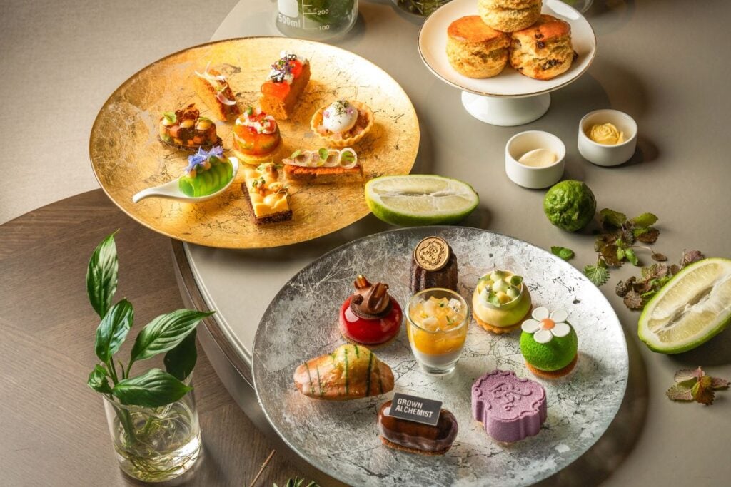 The best spots for afternoon tea in Hong Kong in 2026, from beauty & fashion collabs to holiday-themed sets 20 The St. Regis The best spots for afternoon tea in Hong Kong in 2026 summer edition