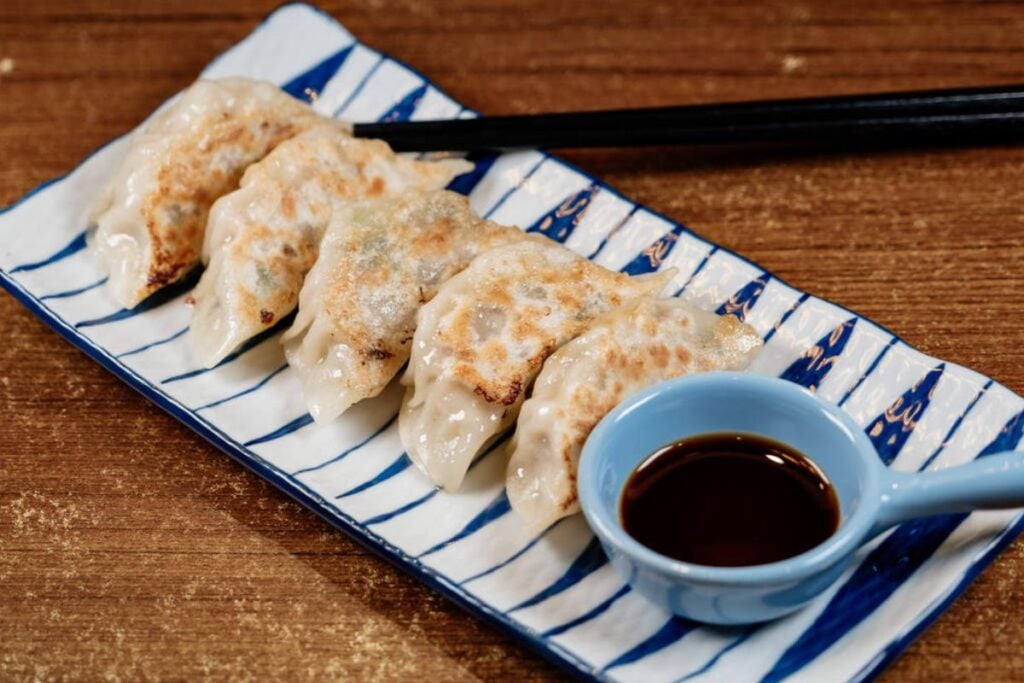 unlimited gyoza HKD13 90 minutes Ramen Iroha