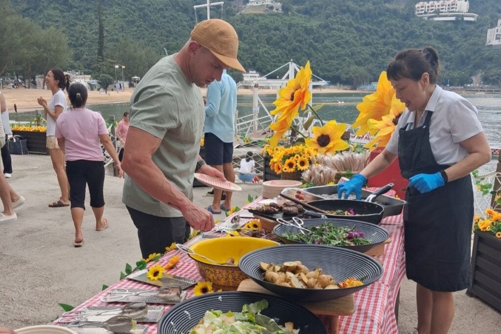 Delicious Catering HK summer party BBQ outdoor catering set-up