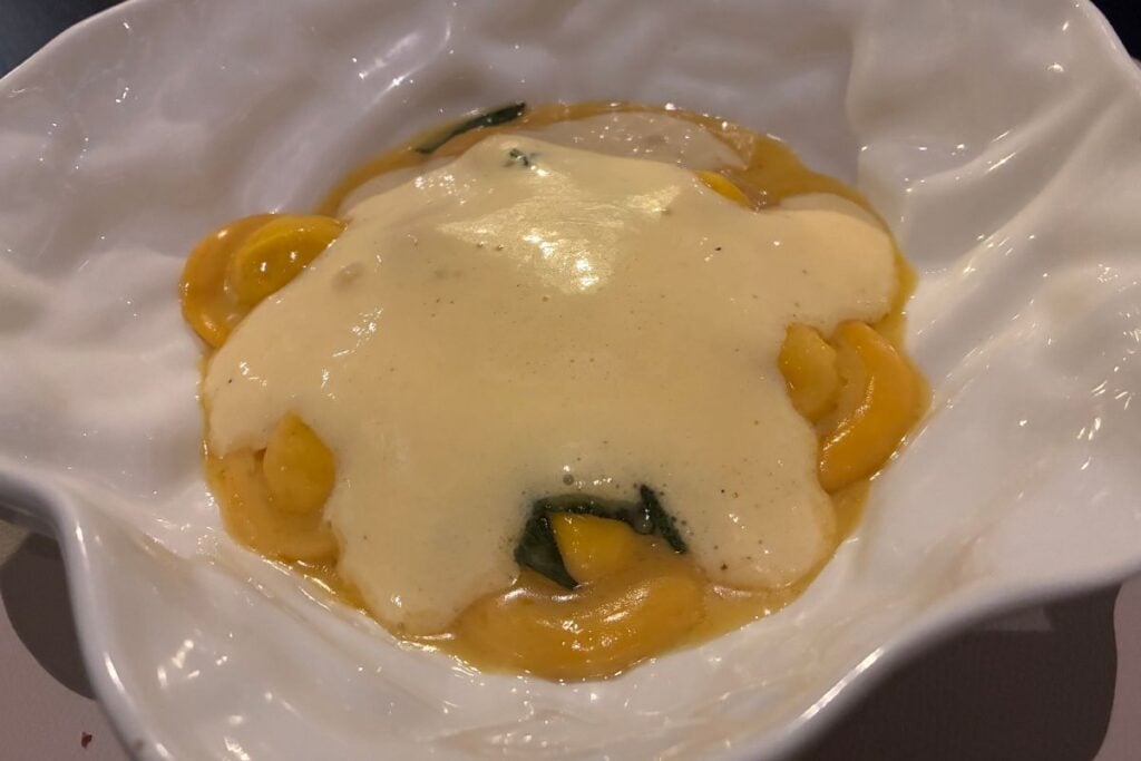 LucAle 2.0 review: Sai Ying Pun’s fancy Italian restaurant returns in strength 3 LucAle 2.0 Sai Ying Pun restaurant review guiena fowl ravioli