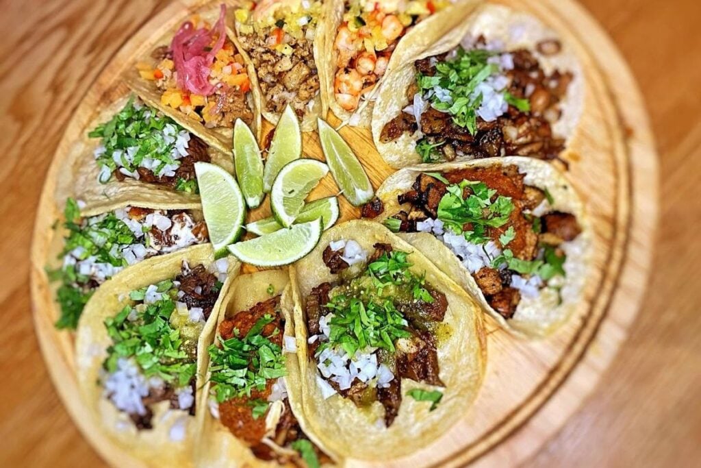 The best Mexican restaurants in Hong Kong, delivering tacos, nachos, & burritos aplenty 9 El Gordo The best Mexican restaurants in Hong Kong
