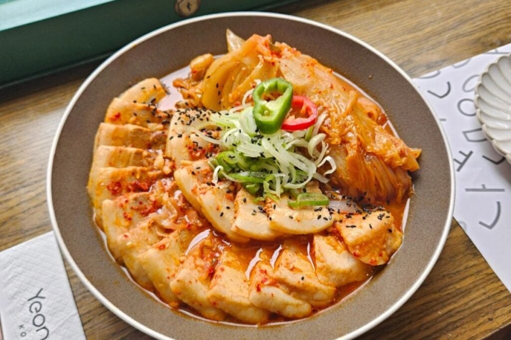 The best Korean restaurants in Hong Kong, when you’re dreaming of banchan, bibimbap, & bulgogi 12 Yeon Nam Dong The best Korean restaurants in Hong Kong