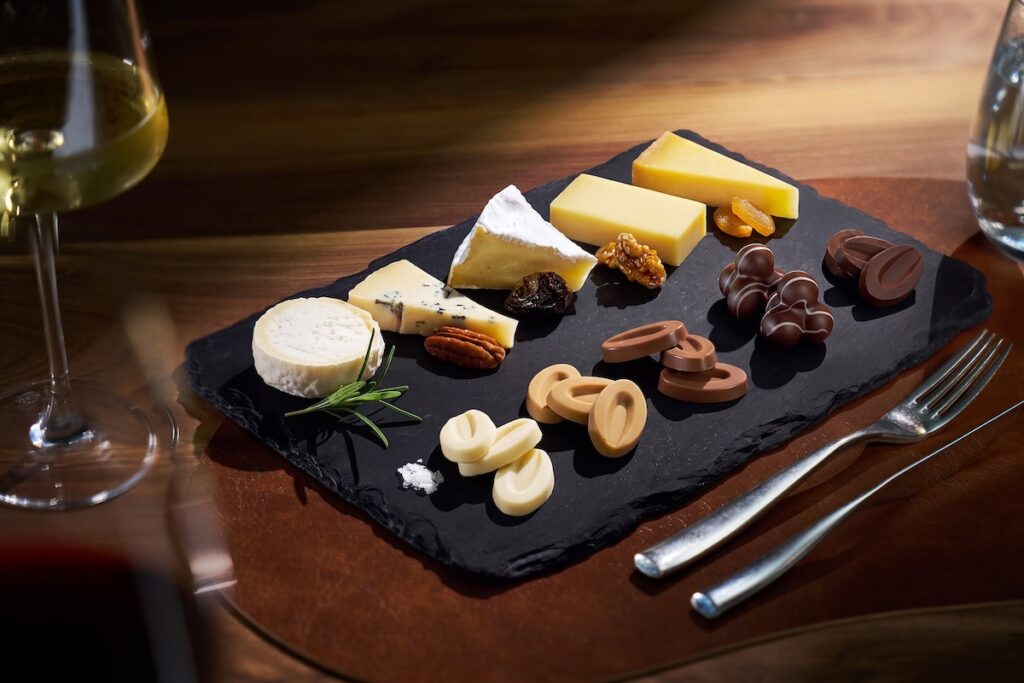 Monthly dining experience dedicated to cheese & chocolate debuts at WHISK in Sep. Monthly dining experience dedicated to cheese & chocolate debuts at WHISK in Sep.