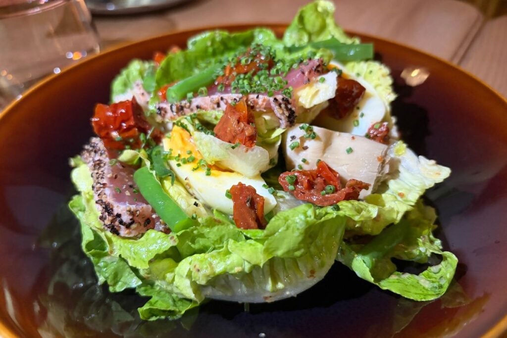 Servo review: there’s a lot more than good avo toast on the menu at Shane Osborn’s Aussie-style eatery in Central 4 niçoise salad Servo review