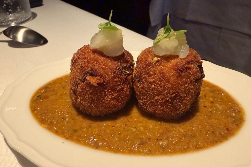 IL PRESIDENTE review: the team behind Trattoria Felino bring classic Italian glamour to Central 2 seafood arancini IL PRESIDENTE review