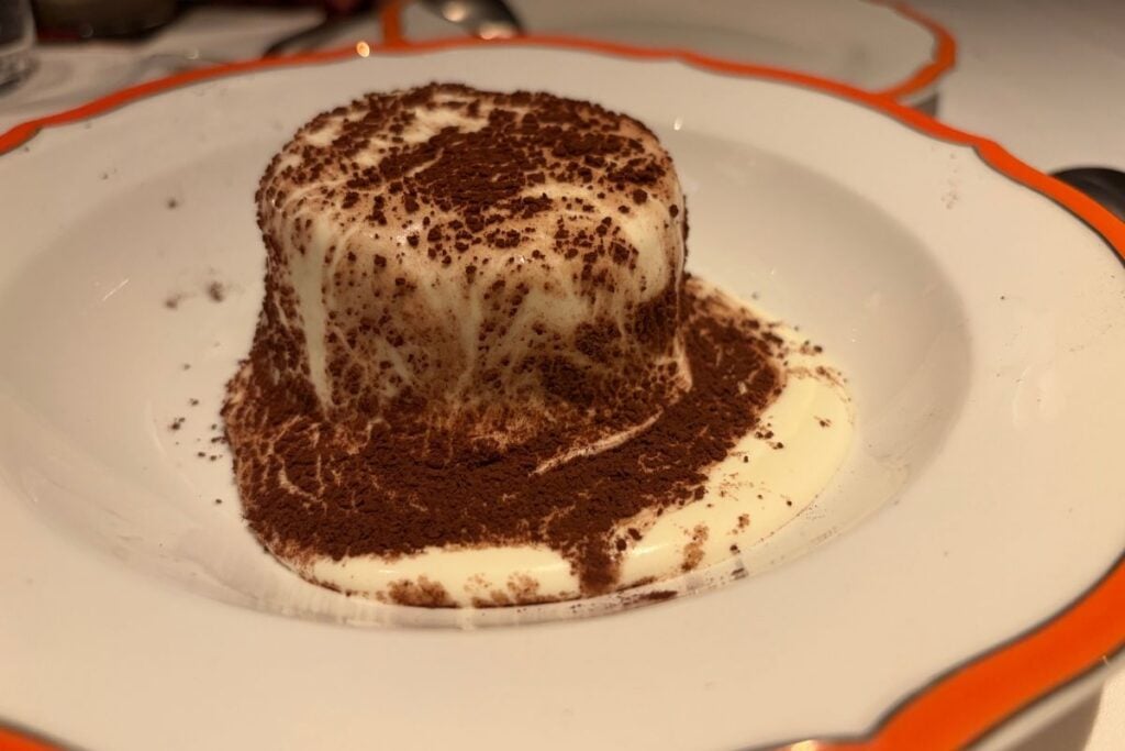 IL PRESIDENTE review: the team behind Trattoria Felino bring classic Italian glamour to Central 7 tiramisu IL PRESIDENTE review