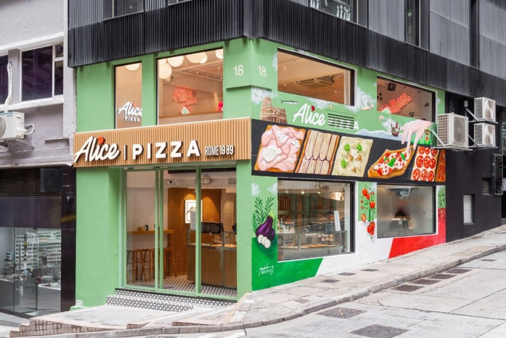Alice Pizza’s CEO Claudio Baitelli has got Hong Kong hooked on Roman pizza 2 Alice Pizza Central location