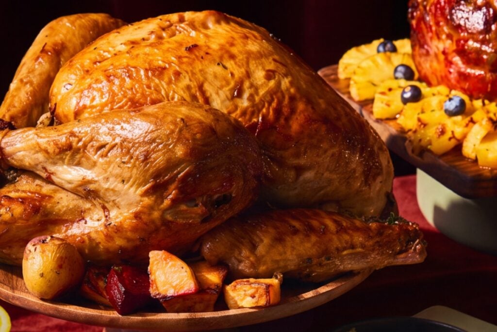 Morty’s celebrating Thanksgiving with family-style feasts for celebrating at home Morty's Thanksgiving family-style feasts
